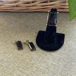 14 KT Gold Quartz (Smokey) Rectangular Faceted Ring Size 6 (Gold is 4.96 grams)